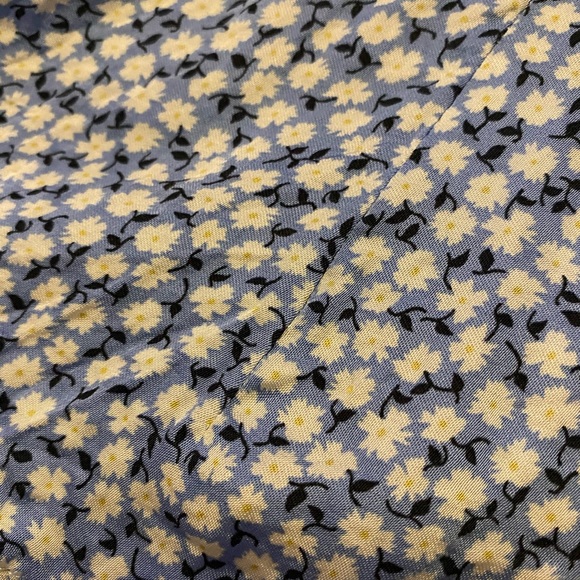 H&M silk top - Picture 2 of 2